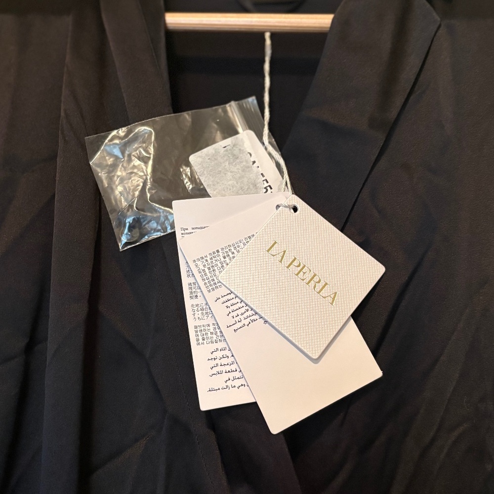 Brand new La Perla NWT black silk robe
